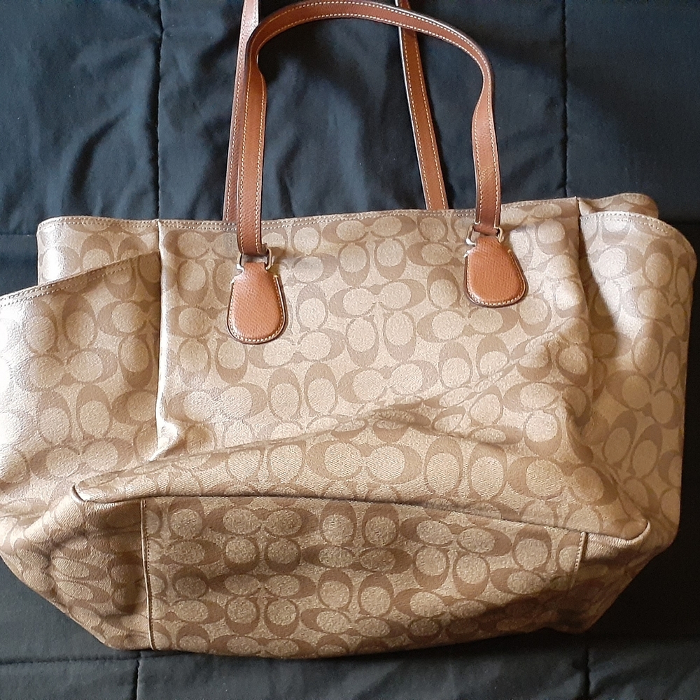 COACH Signature Baby Diaper Bag F35414 Khaki - Picture 10 of 11